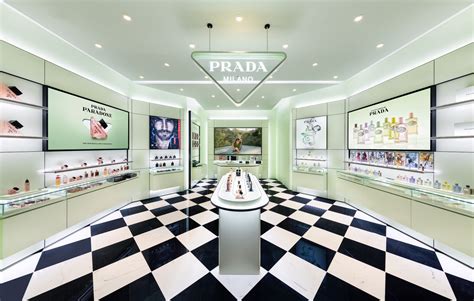 PRADA BEAUTY 